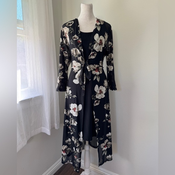 Siren Lily Dresses & Skirts - Siren Lily Black Floral Print Tie-Front Layered Long Sleeve Dress